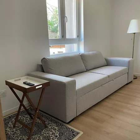 Hestia Apartment *